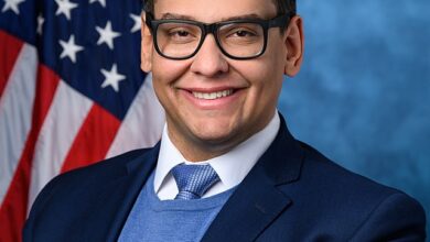 Além fundador da Binance, confira outros 3 perdões de Donald Trump 1 Rep George Santos Official Portrait
